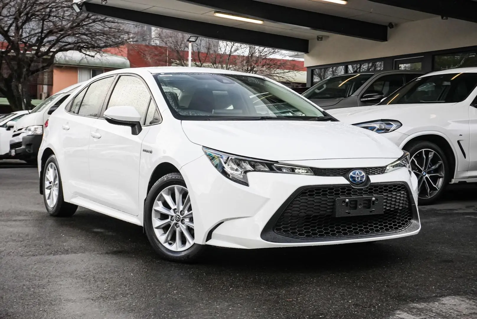 2021 Toyota Corolla Gallery Image 2