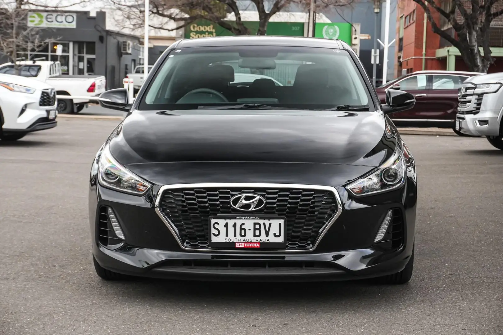 2017 Hyundai i30 Gallery Image 5
