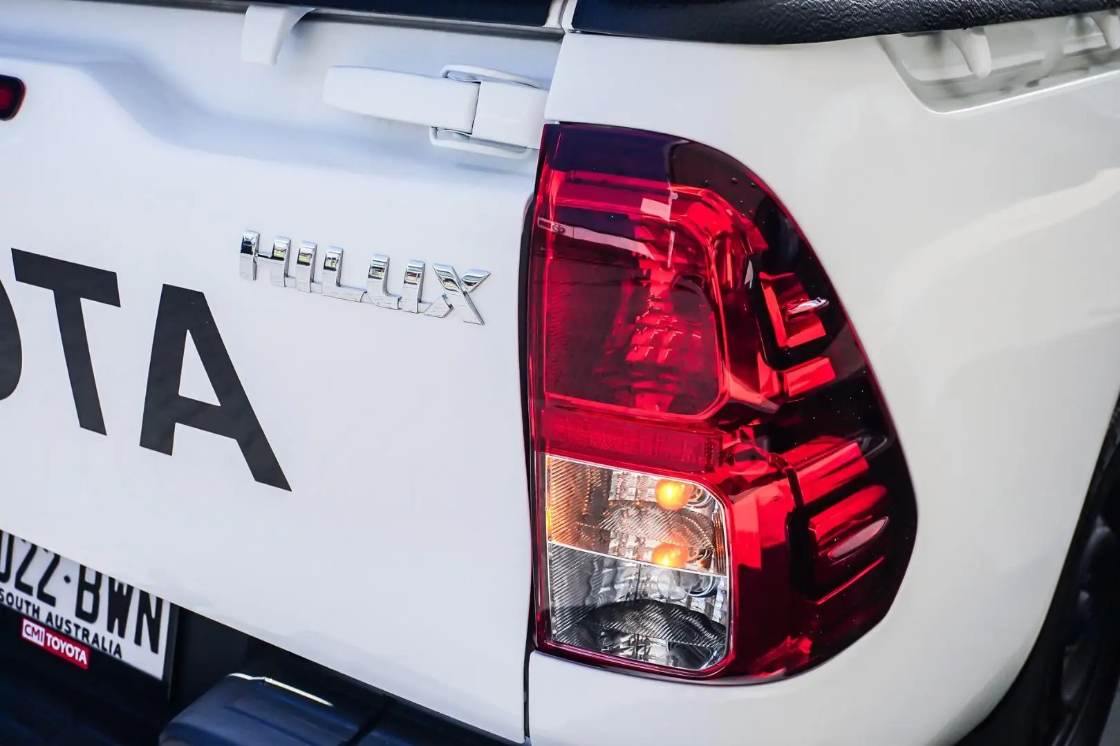 2018 Toyota Hilux Gallery Image 14