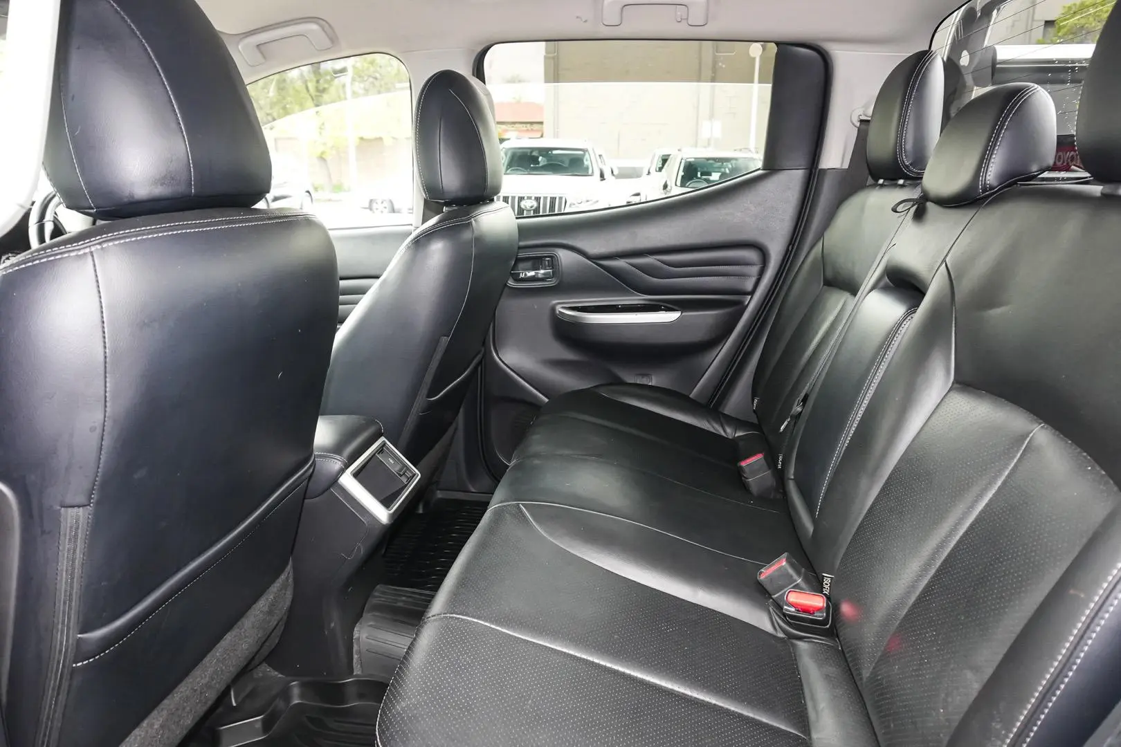 2018 Mitsubishi Triton Gallery Image 8