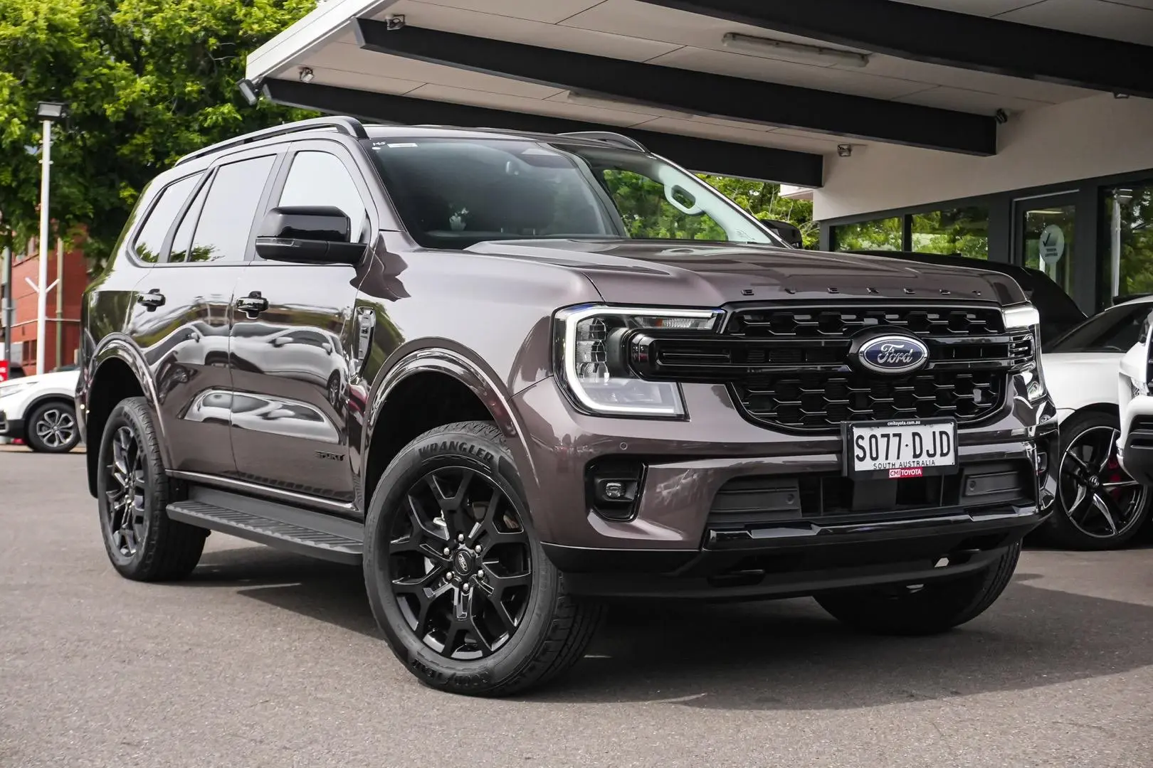 2024 Ford Everest Gallery Image 2