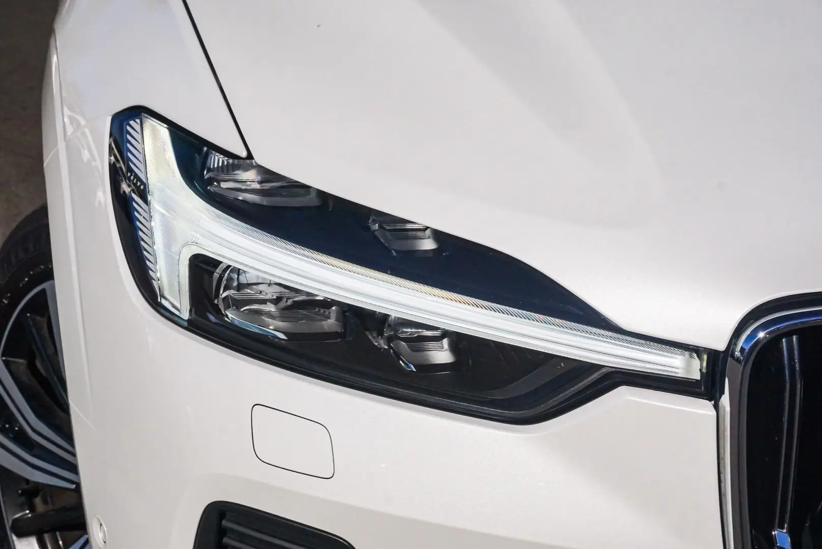 2023 Volvo XC60 Gallery Image 12