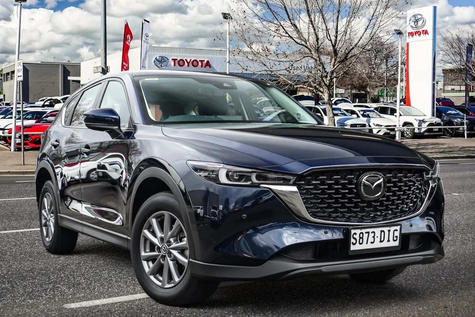 2022 Mazda CX-5 Gallery Image 1