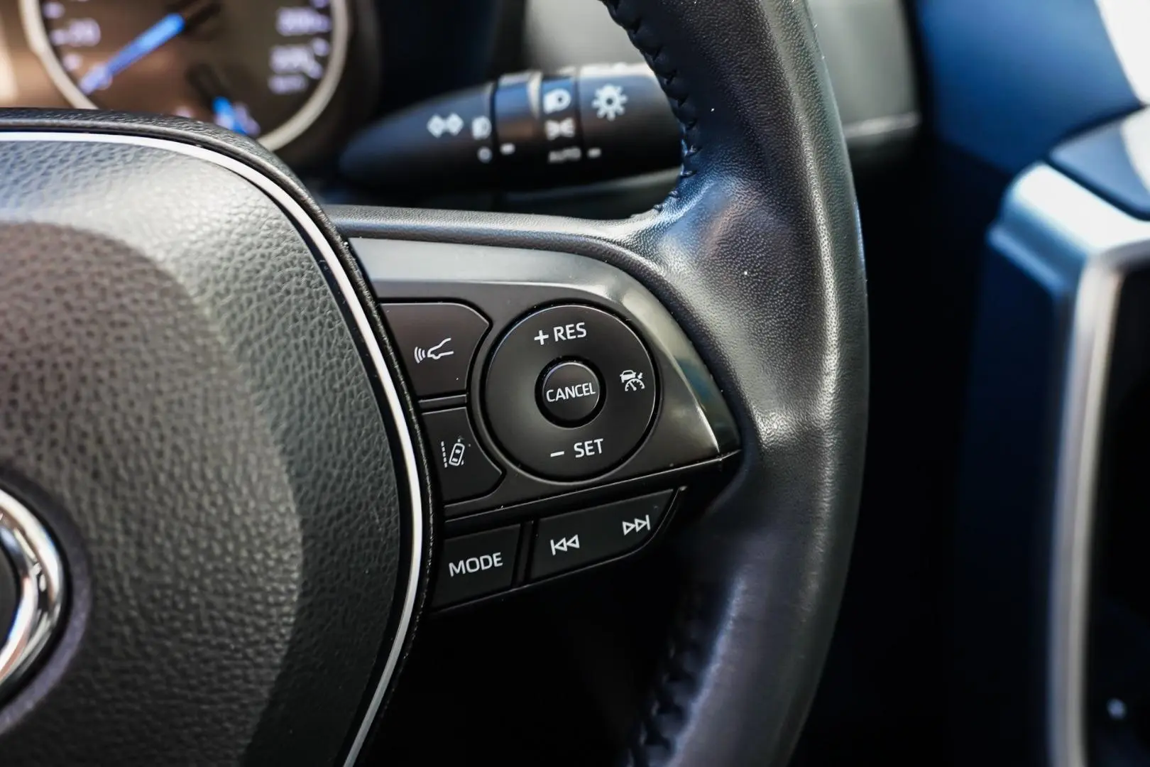 2022 Toyota RAV4 Gallery Image 21