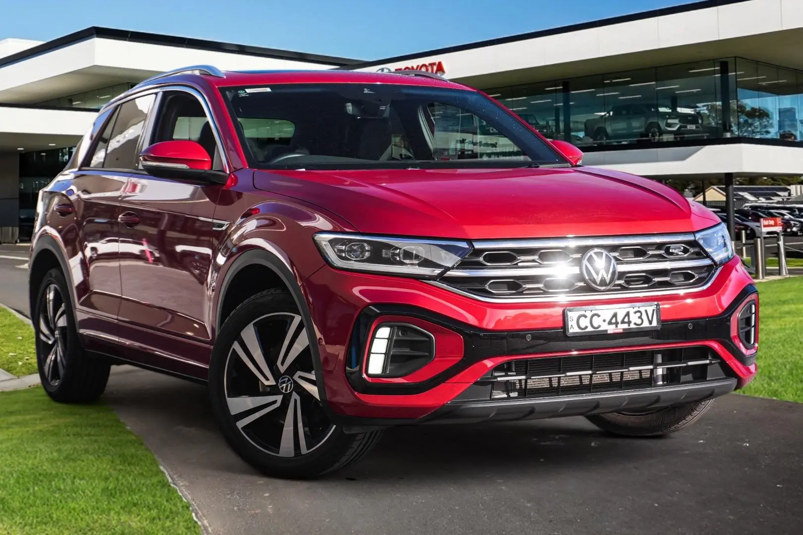 2022 Volkswagen T-Roc Image
