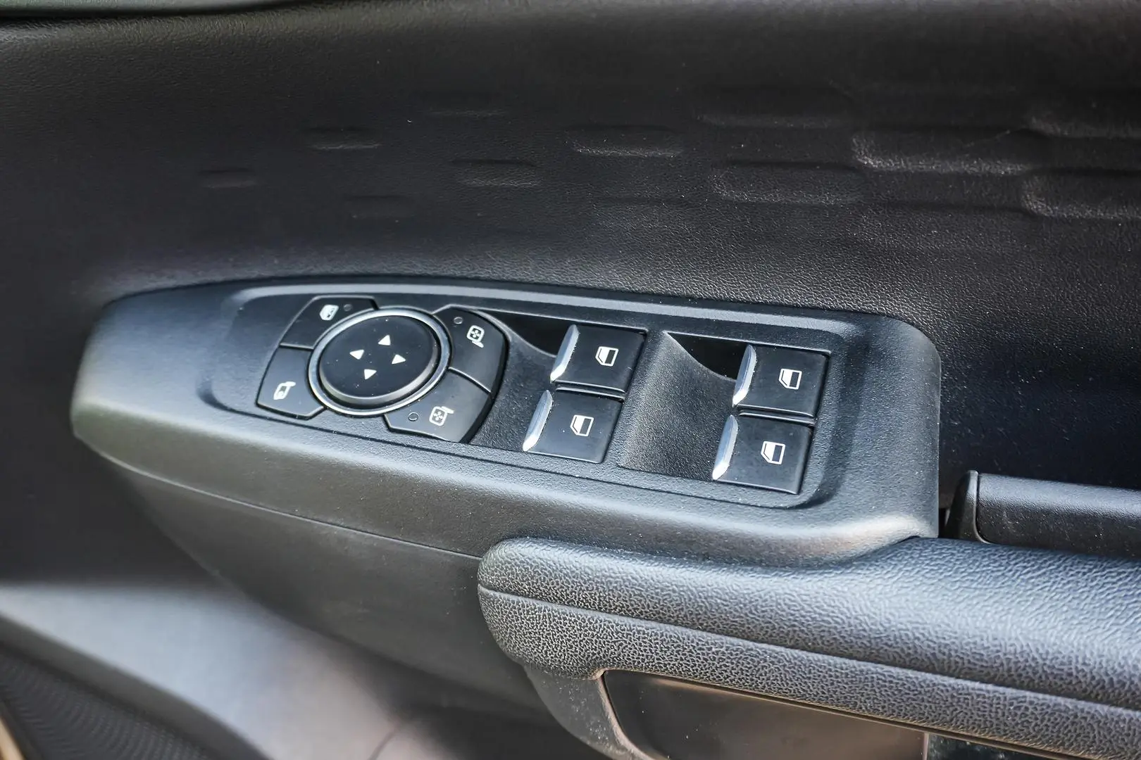 2022 Ford Ranger Gallery Image 16