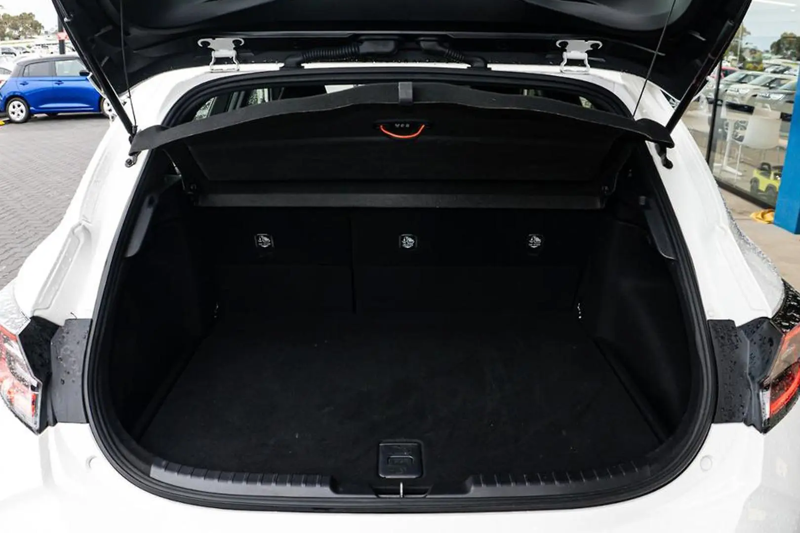 2021 Toyota Corolla Gallery Image 9