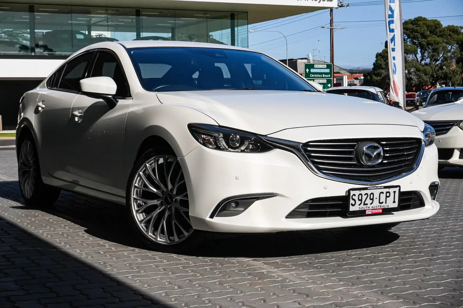 2017 Mazda 6 Gallery Image 2