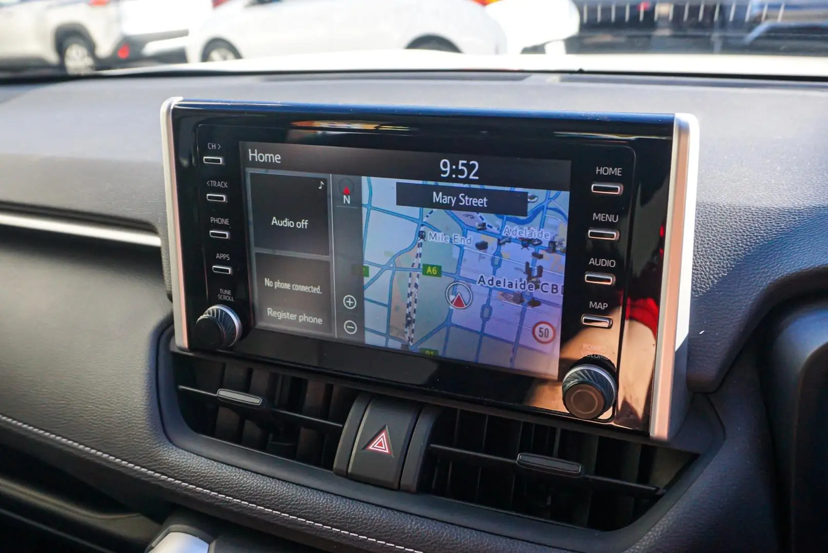 2022 Toyota RAV4 Gallery Image 21