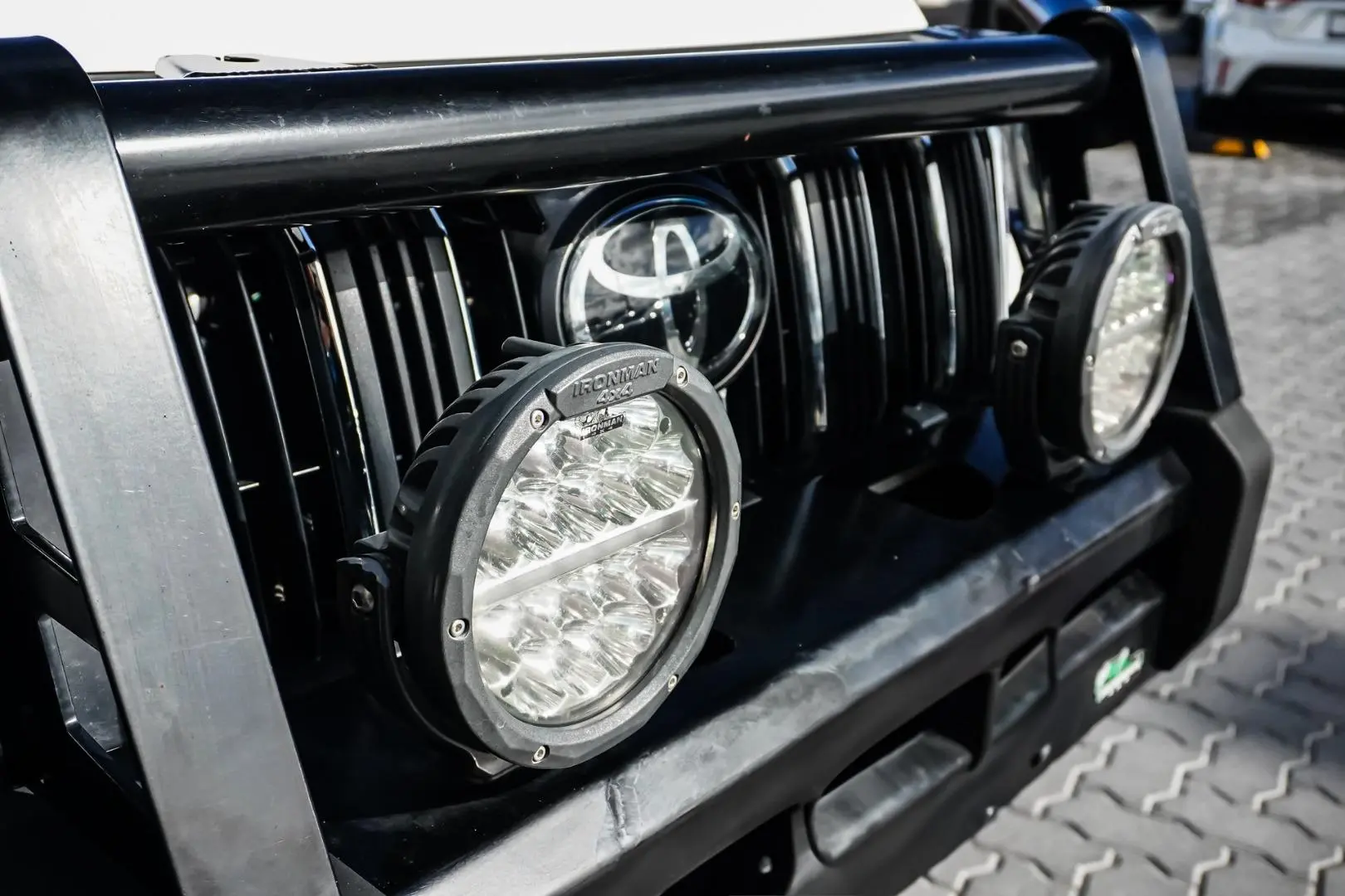 2020 Toyota Landcruiser Prado Gallery Image 13