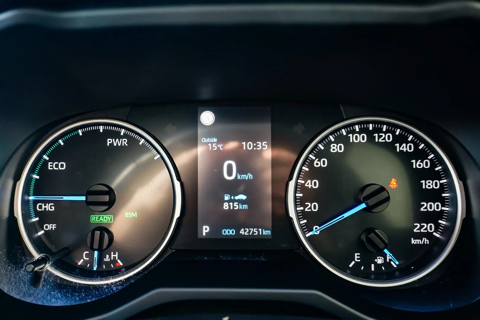 2022 Toyota RAV4 Gallery Image 16