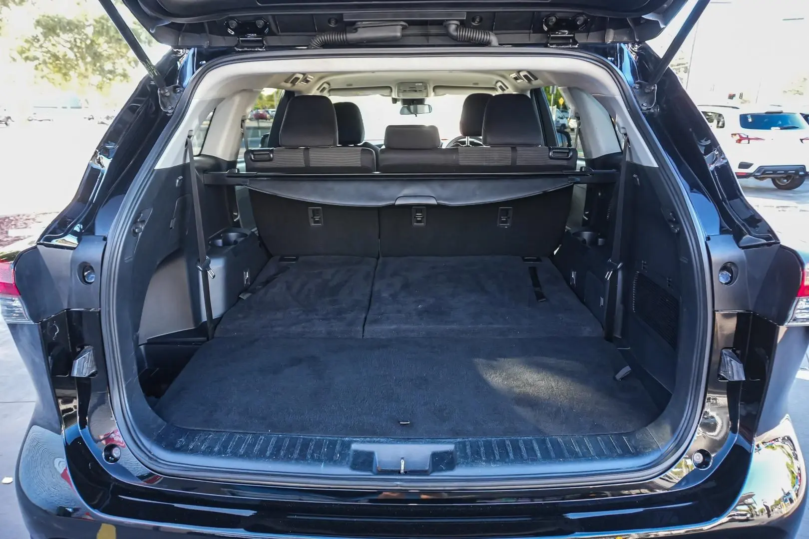 2023 Toyota Kluger Gallery Image 11