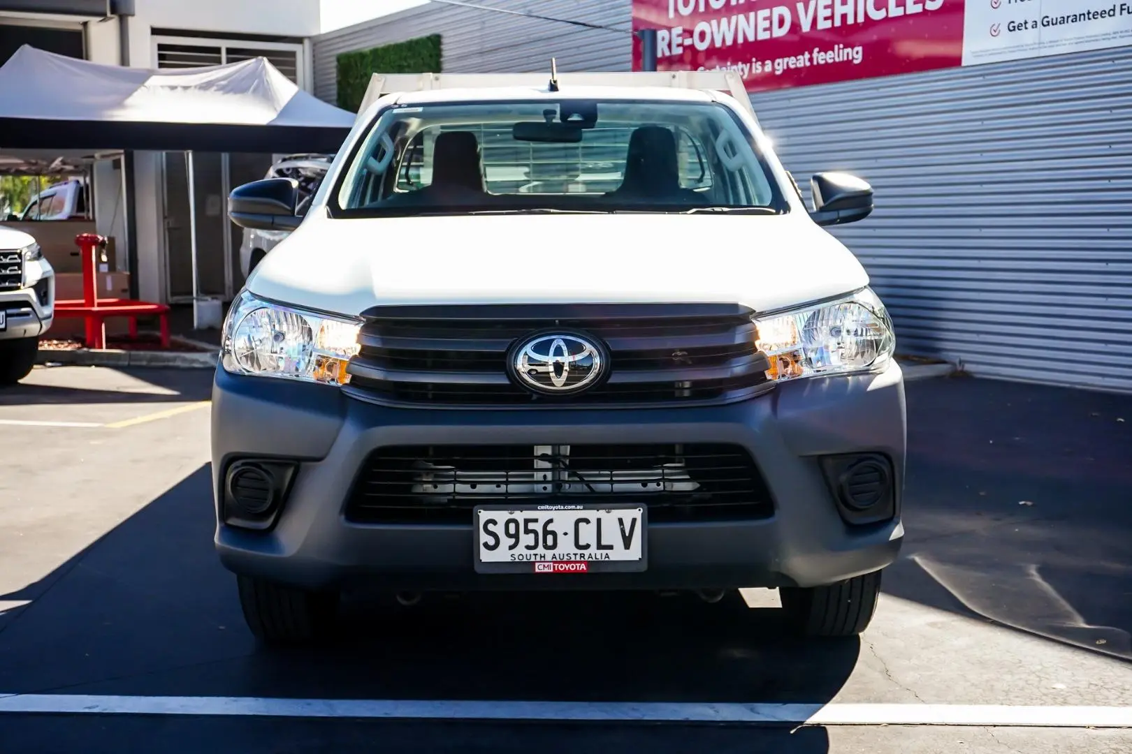 2021 Toyota Hilux Gallery Image 4