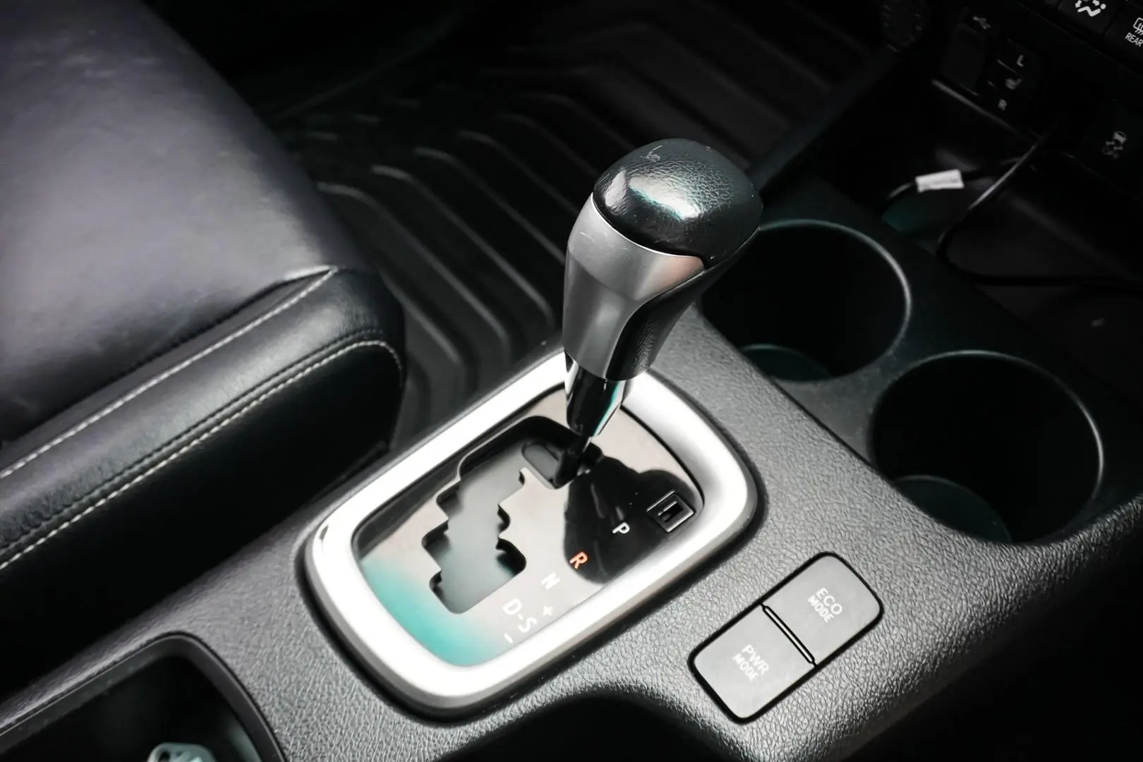 2018 Toyota Hilux Gallery Image 17