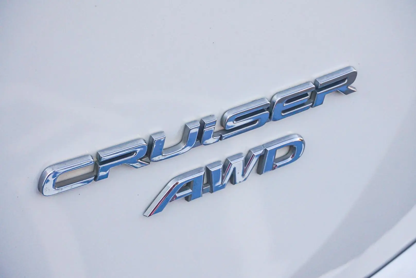 2017 Toyota RAV4 Gallery Image 15