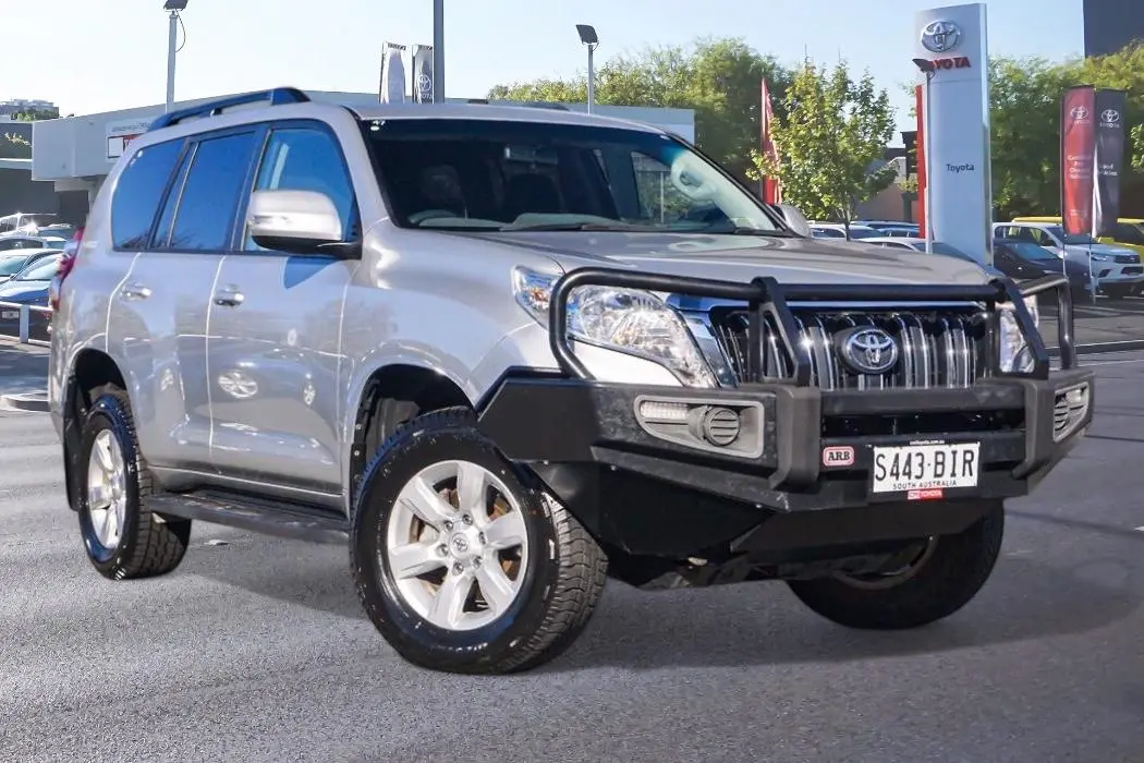 2016 Toyota Landcruiser Prado Gallery Image 1