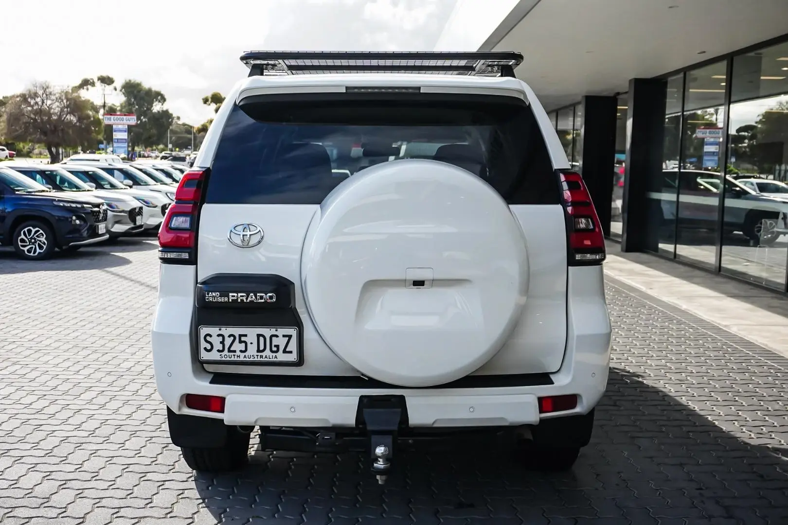 2020 Toyota Landcruiser Prado Gallery Image 5