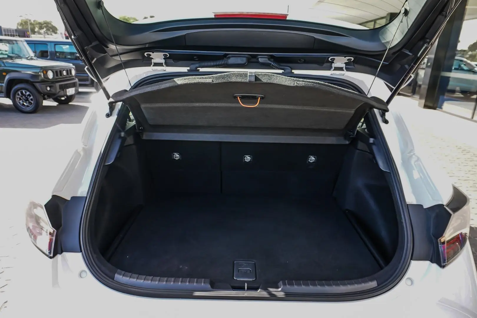 2021 Toyota Corolla Gallery Image 9