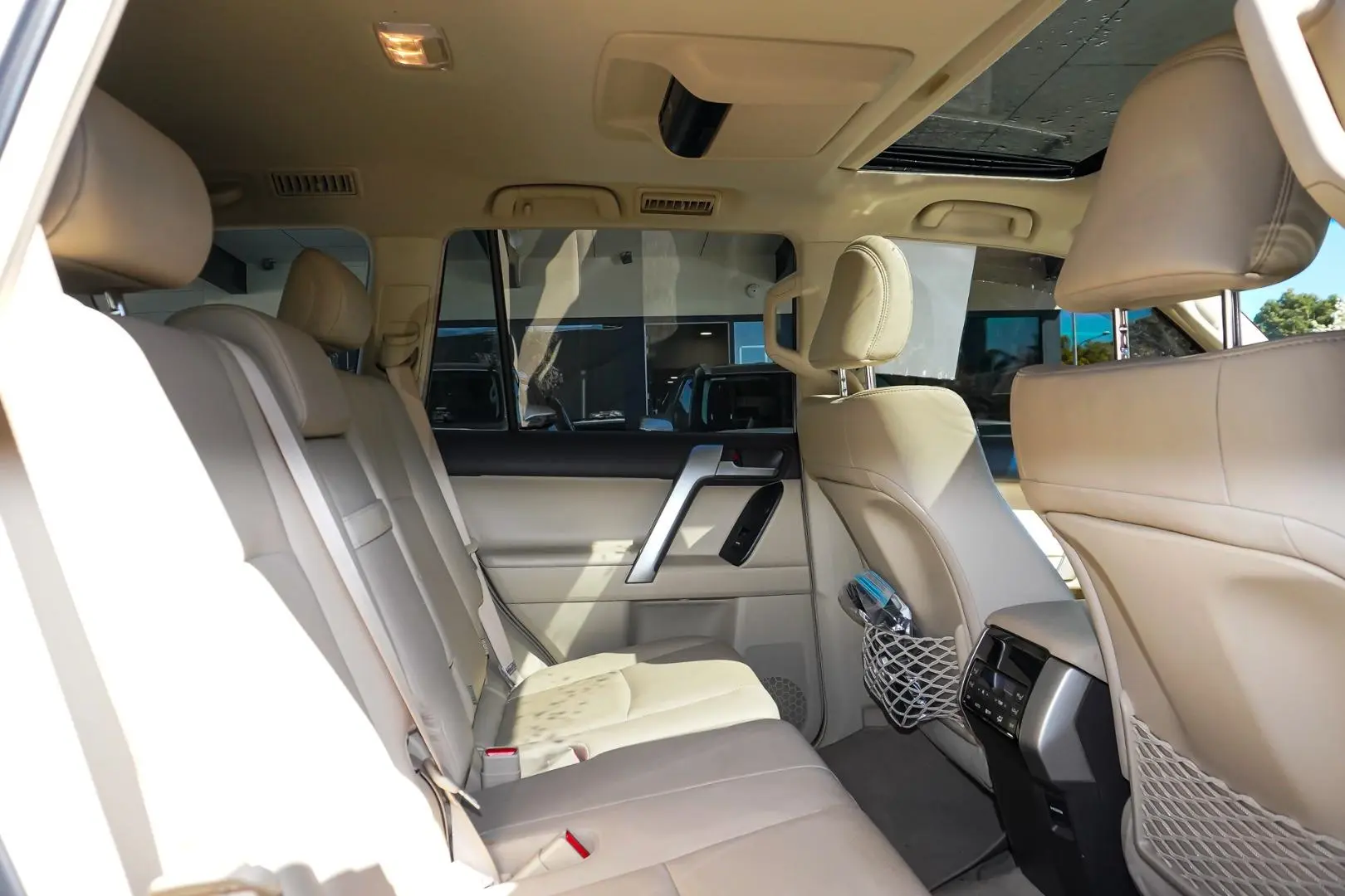 2022 Toyota Landcruiser Prado Gallery Image 7