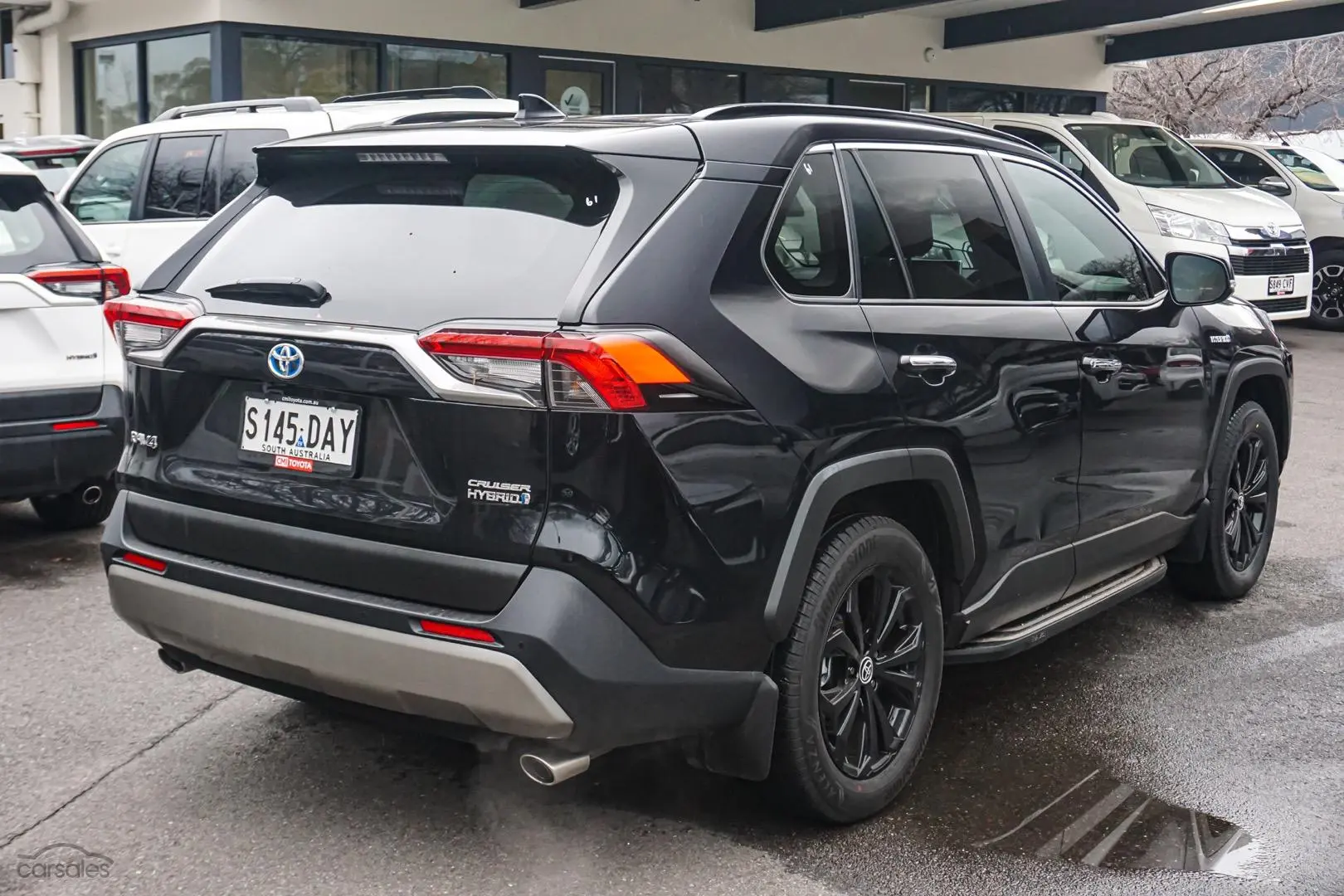 2022 Toyota RAV4 Image 2