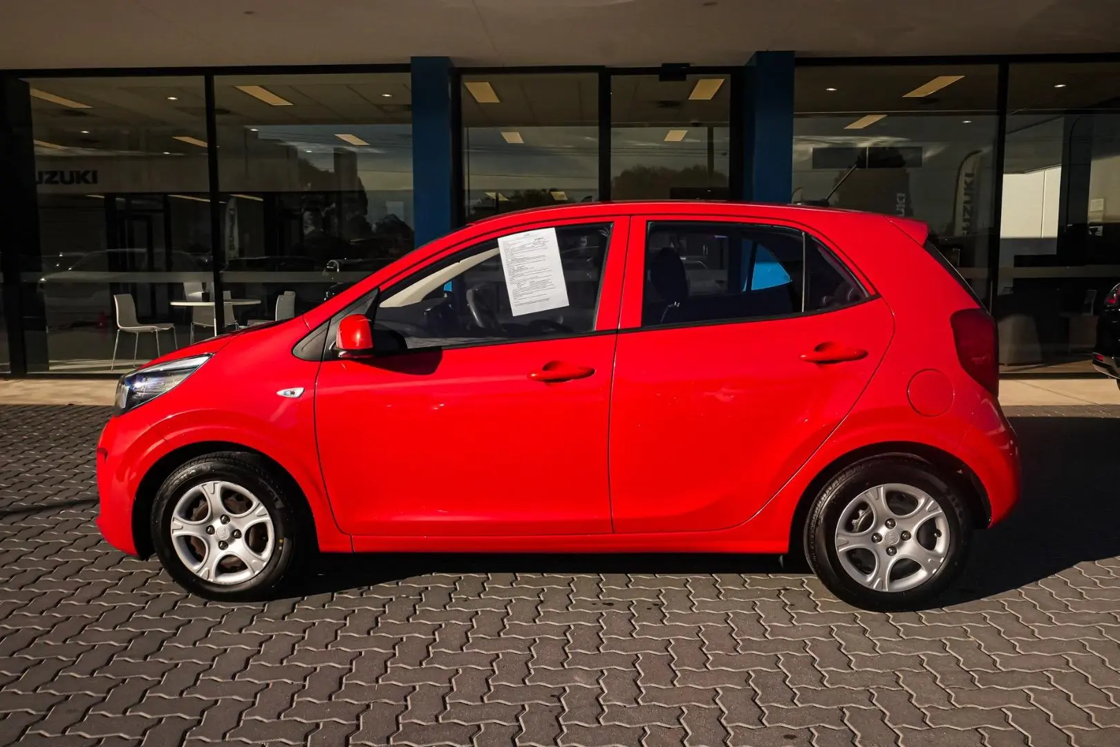 2019 Kia Picanto Gallery Image 4