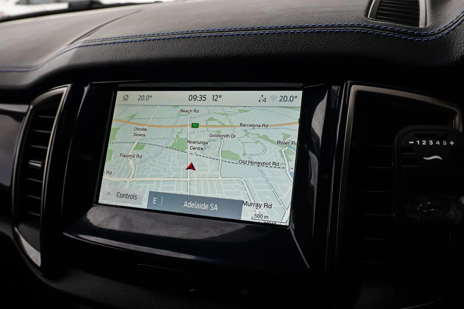 2021 Ford Everest Gallery Image 25