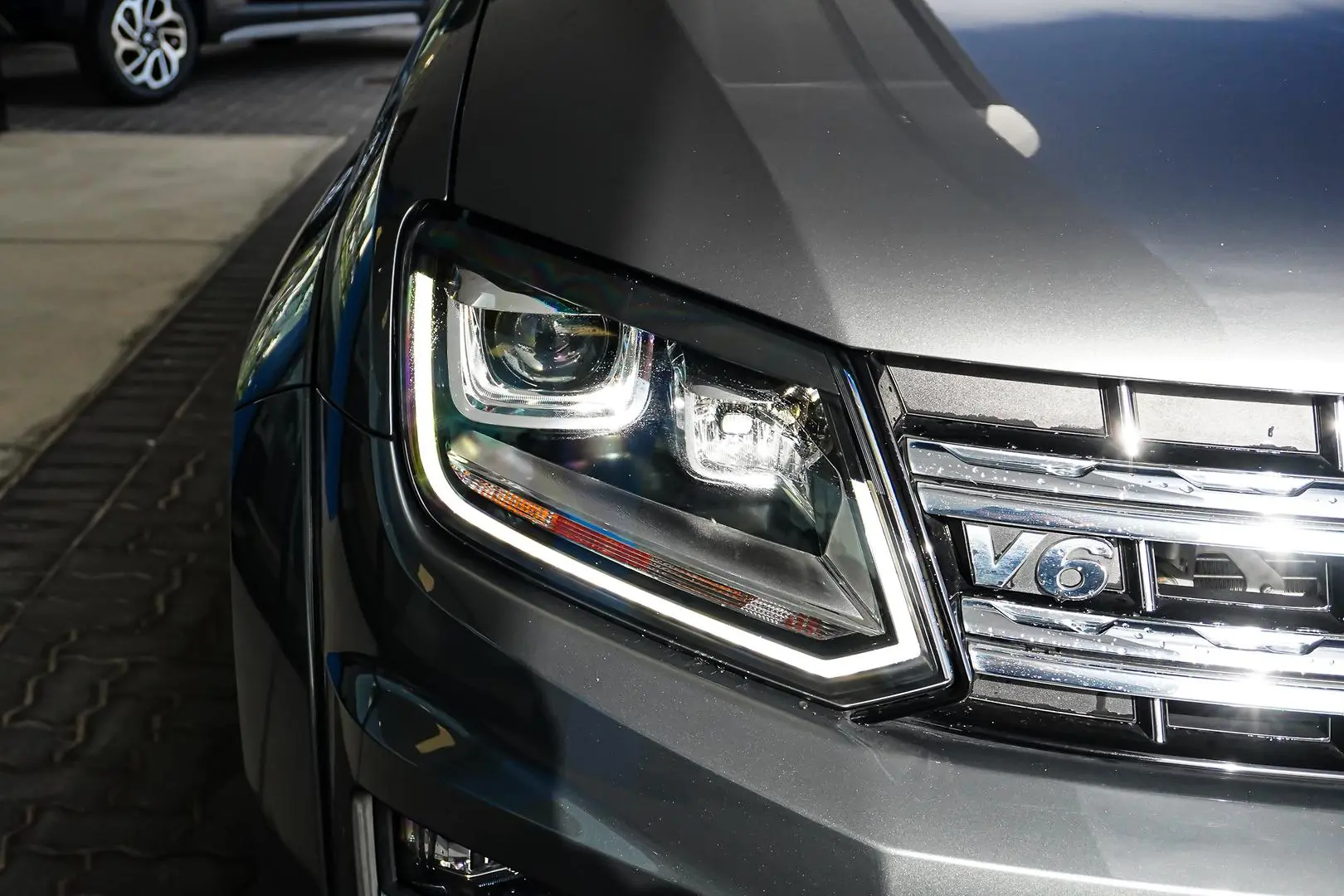 2020 Volkswagen Amarok Gallery Image 13