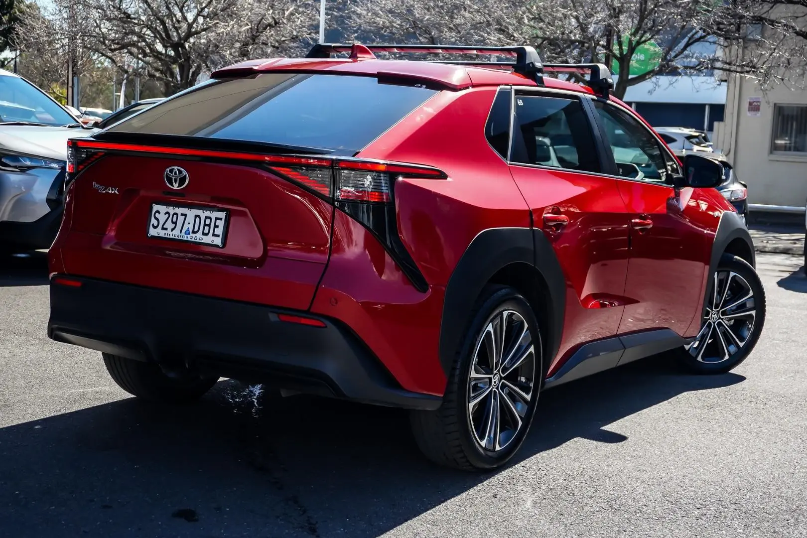 2024 Toyota bZ4X Gallery Image 3