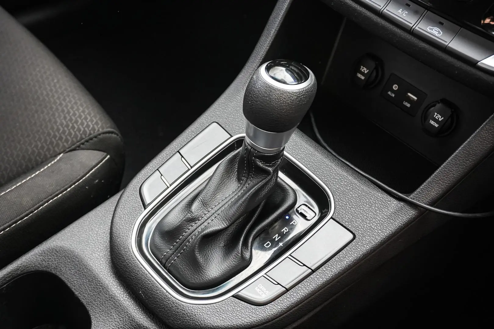 2017 Hyundai i30 Gallery Image 17