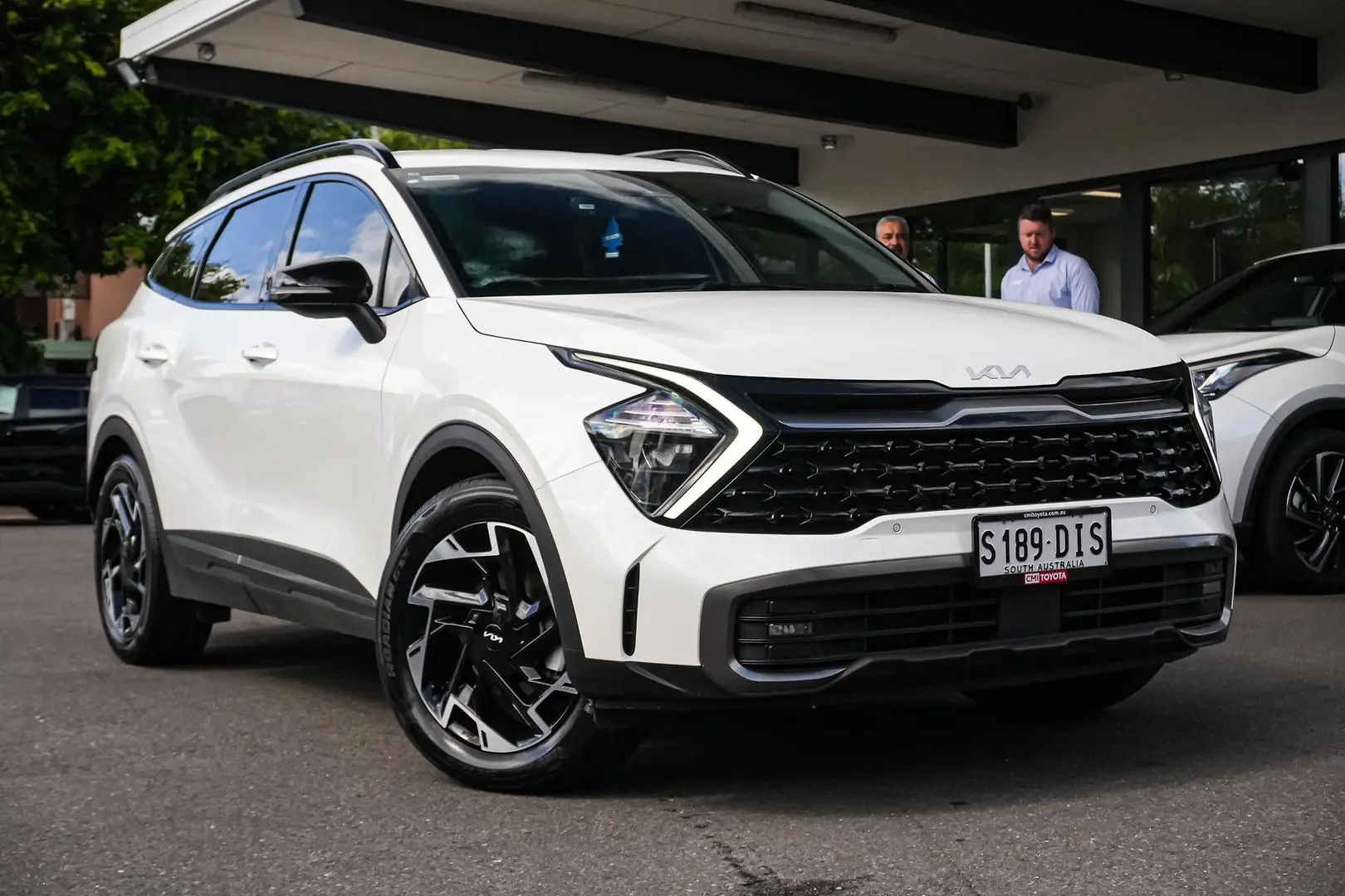 2023 Kia Sportage Gallery Image 2