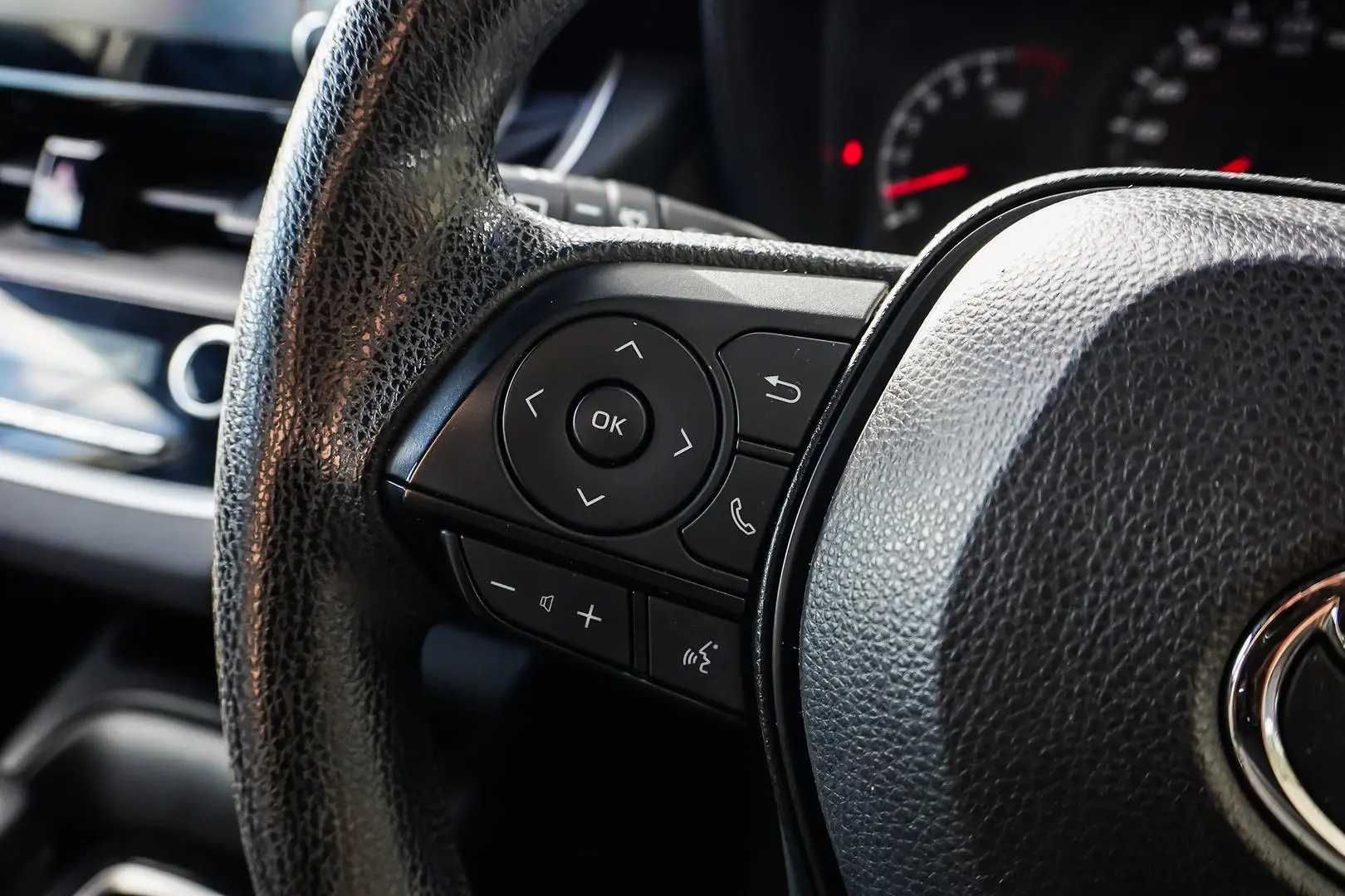 2021 Toyota Corolla Gallery Image 18