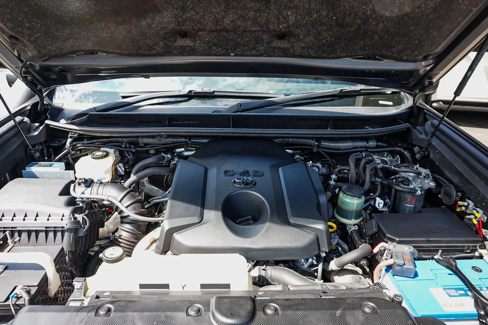 2018 Toyota Landcruiser Prado Gallery Image 30