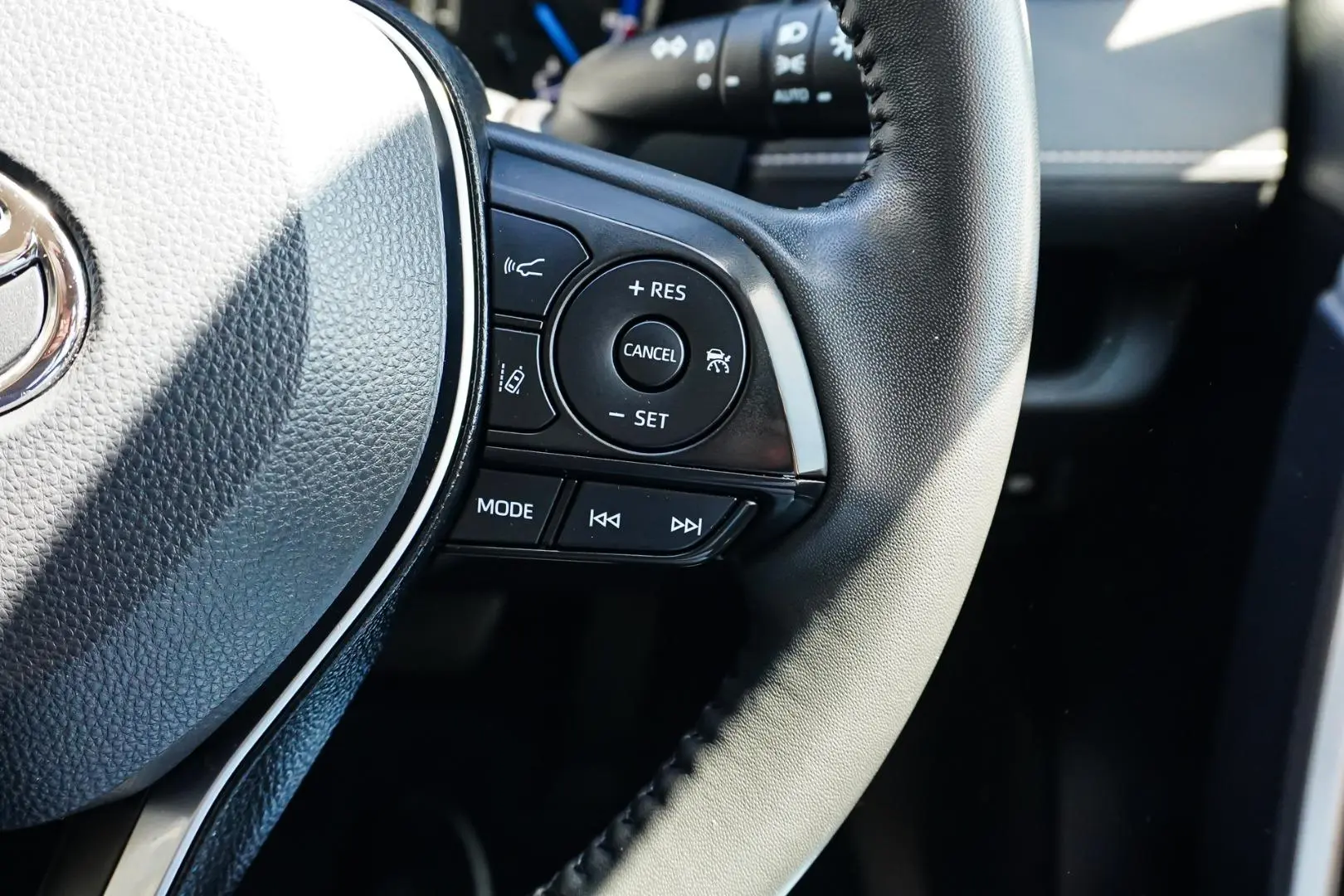 2024 Toyota RAV4 Gallery Image 21