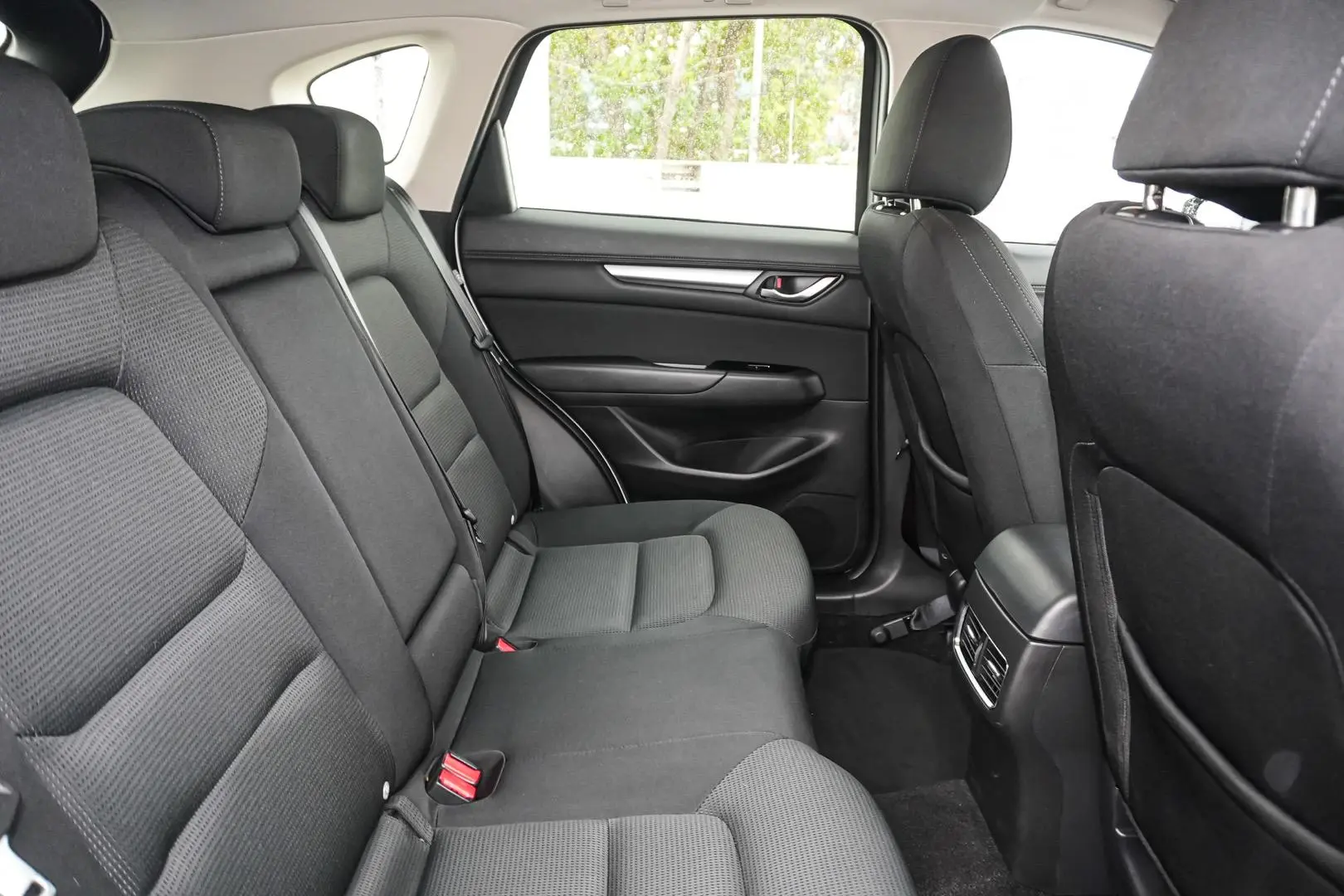 2024 Mazda CX-5 Gallery Image 9