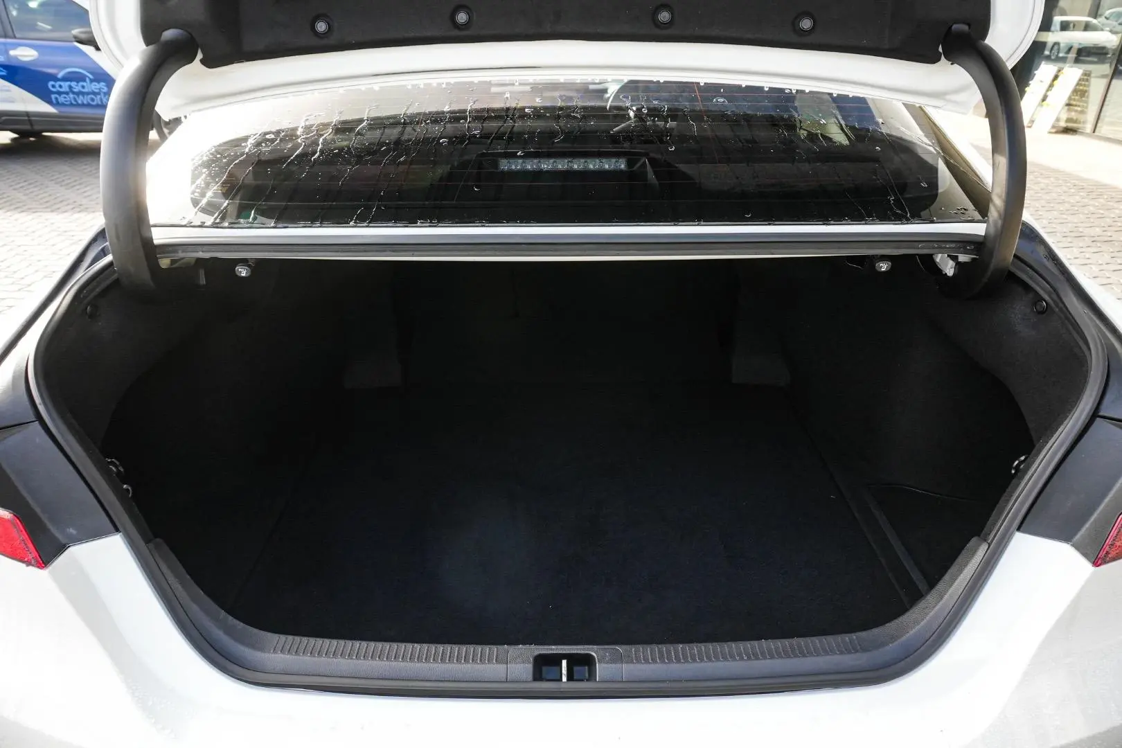 2021 Toyota Camry Gallery Image 11