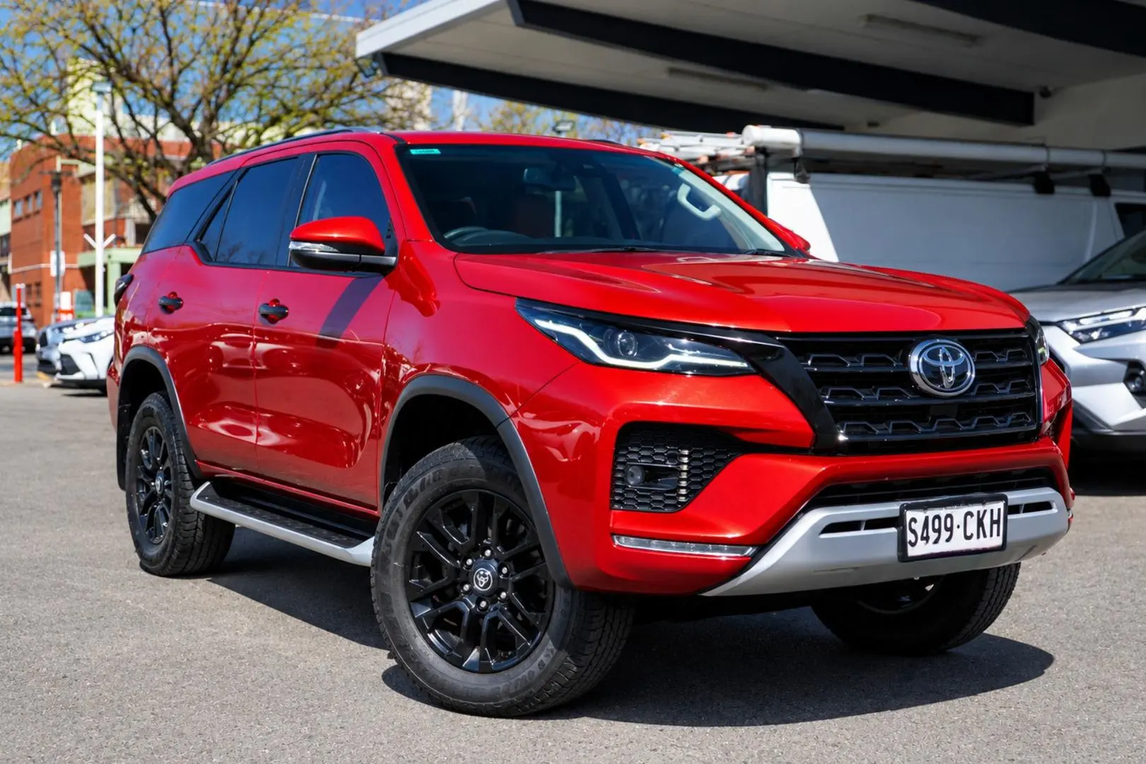 2021 Toyota Fortuner Gallery Image 2