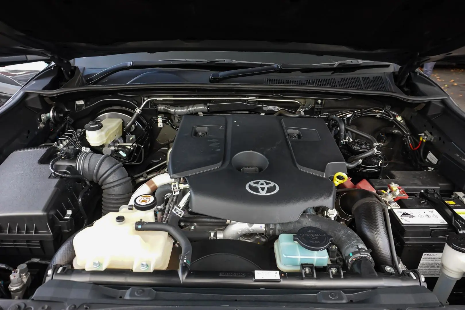 2023 Toyota Hilux Gallery Image 25