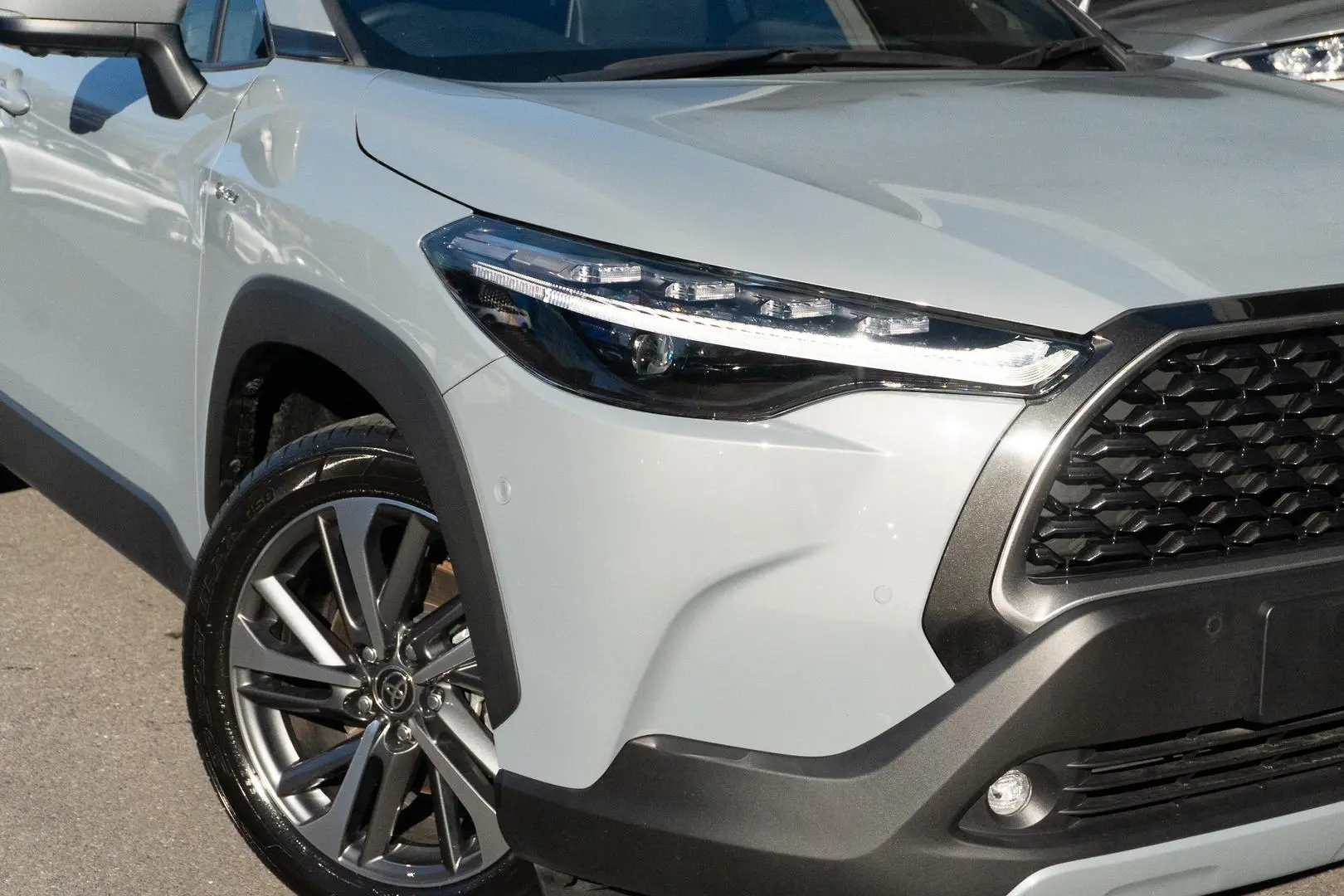 2025 Toyota Corolla Cross Gallery Image 10