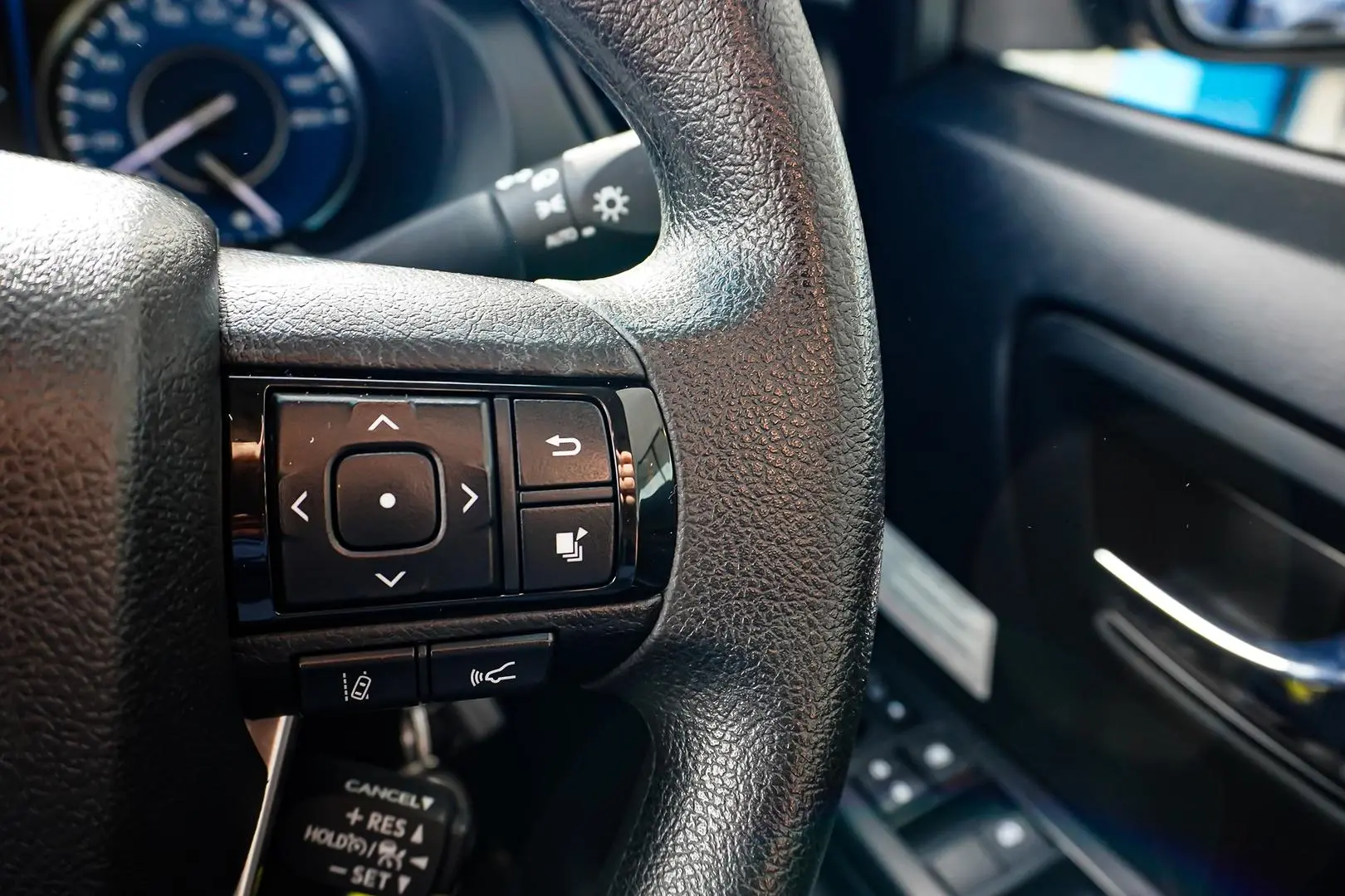 2021 Toyota Fortuner Gallery Image 19