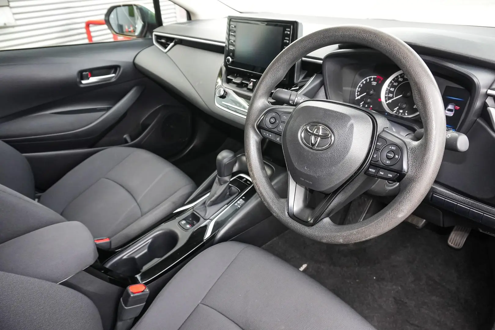 2020 Toyota Corolla Gallery Image 7