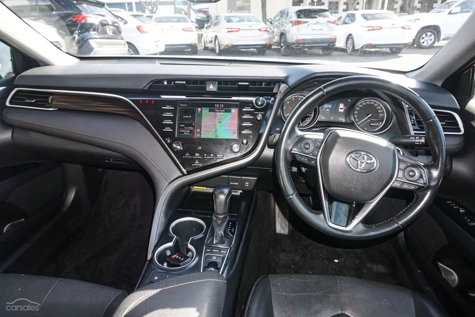 2018 Toyota Camry Image 9