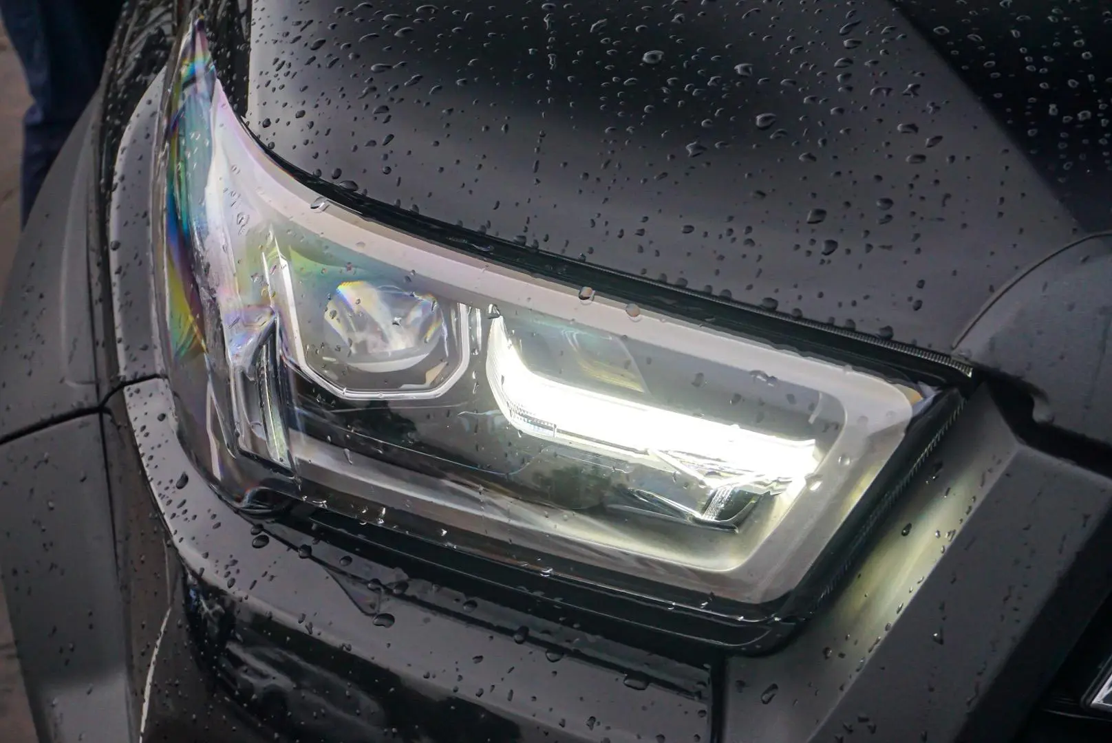 2023 Toyota Hilux Gallery Image 10