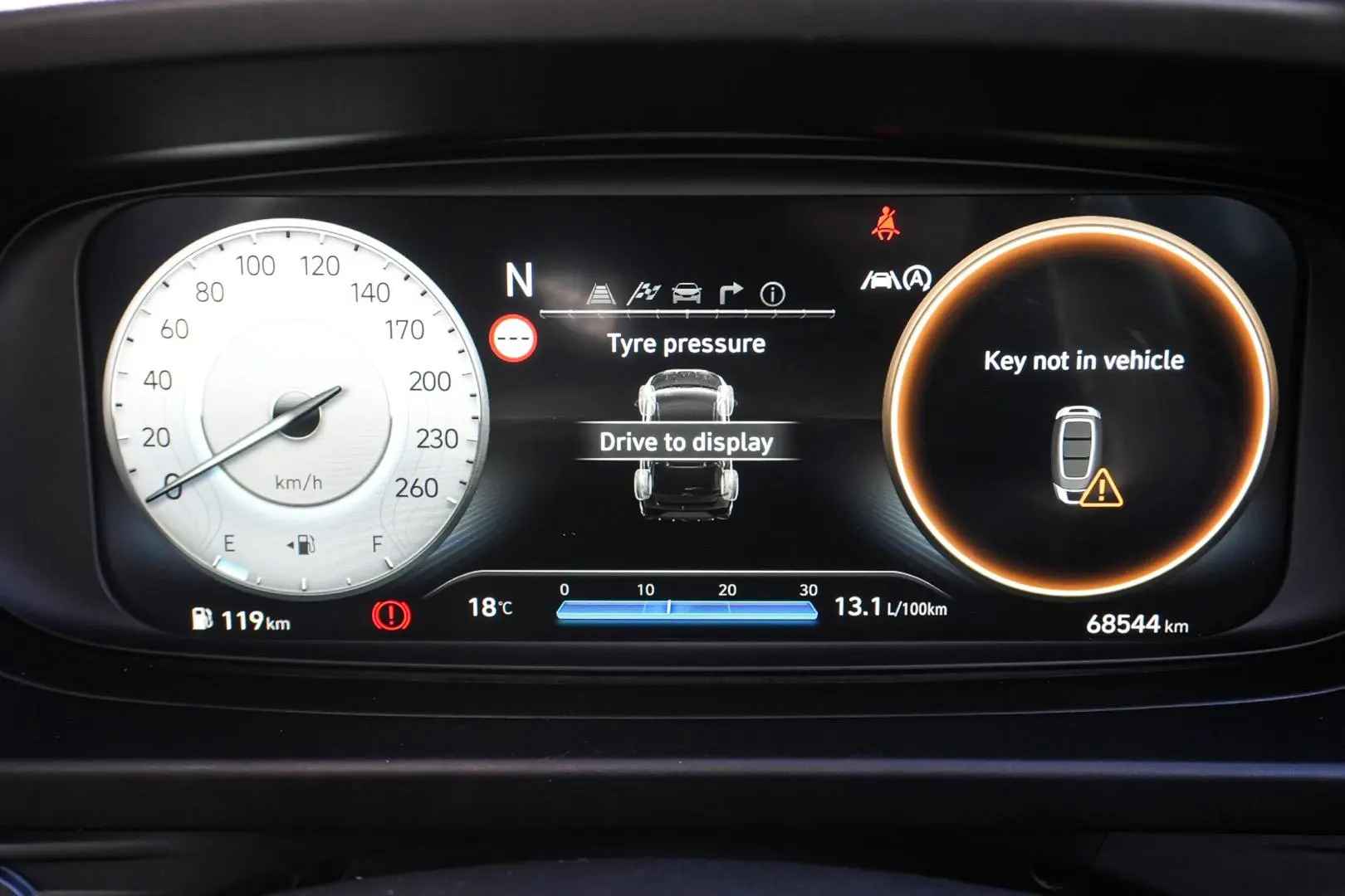 2021 Hyundai i20 Gallery Image 17