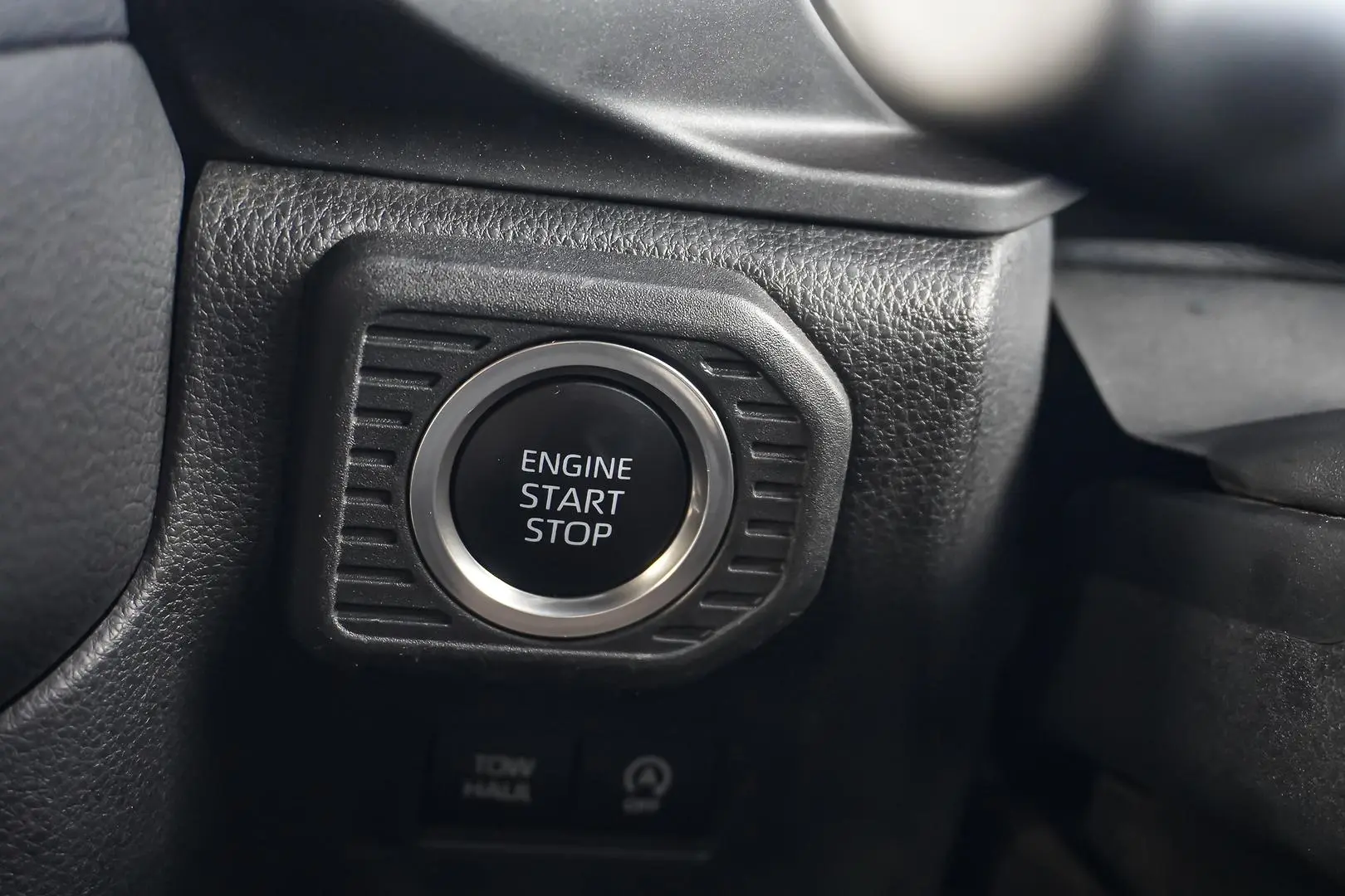 2024 Toyota Landcruiser Prado Gallery Image 23