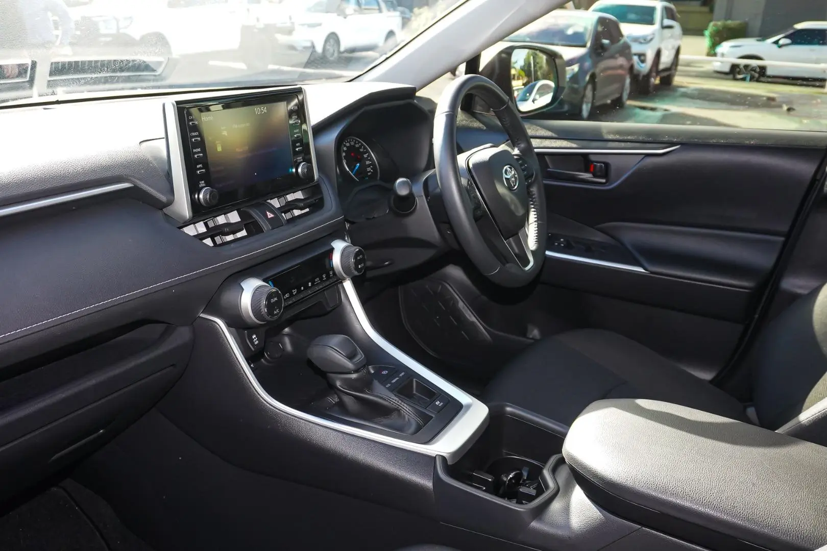 2022 Toyota RAV4 Gallery Image 11