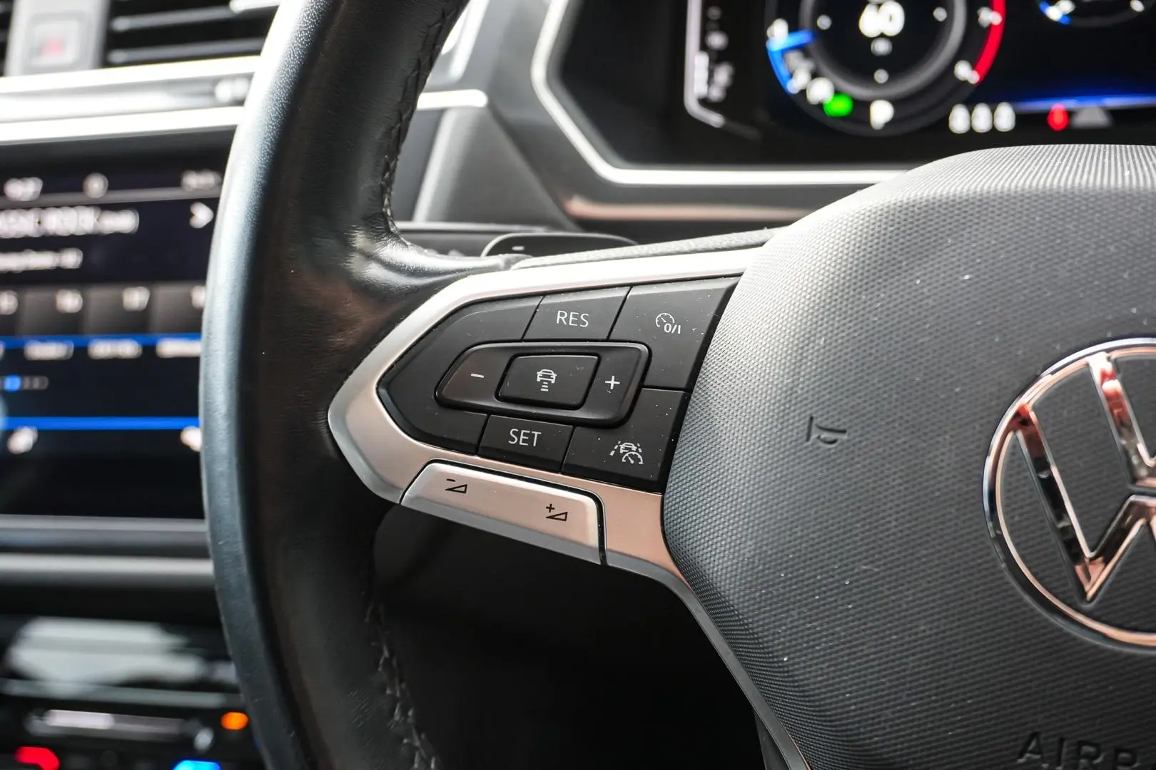 2022 Volkswagen Tiguan Gallery Image 20