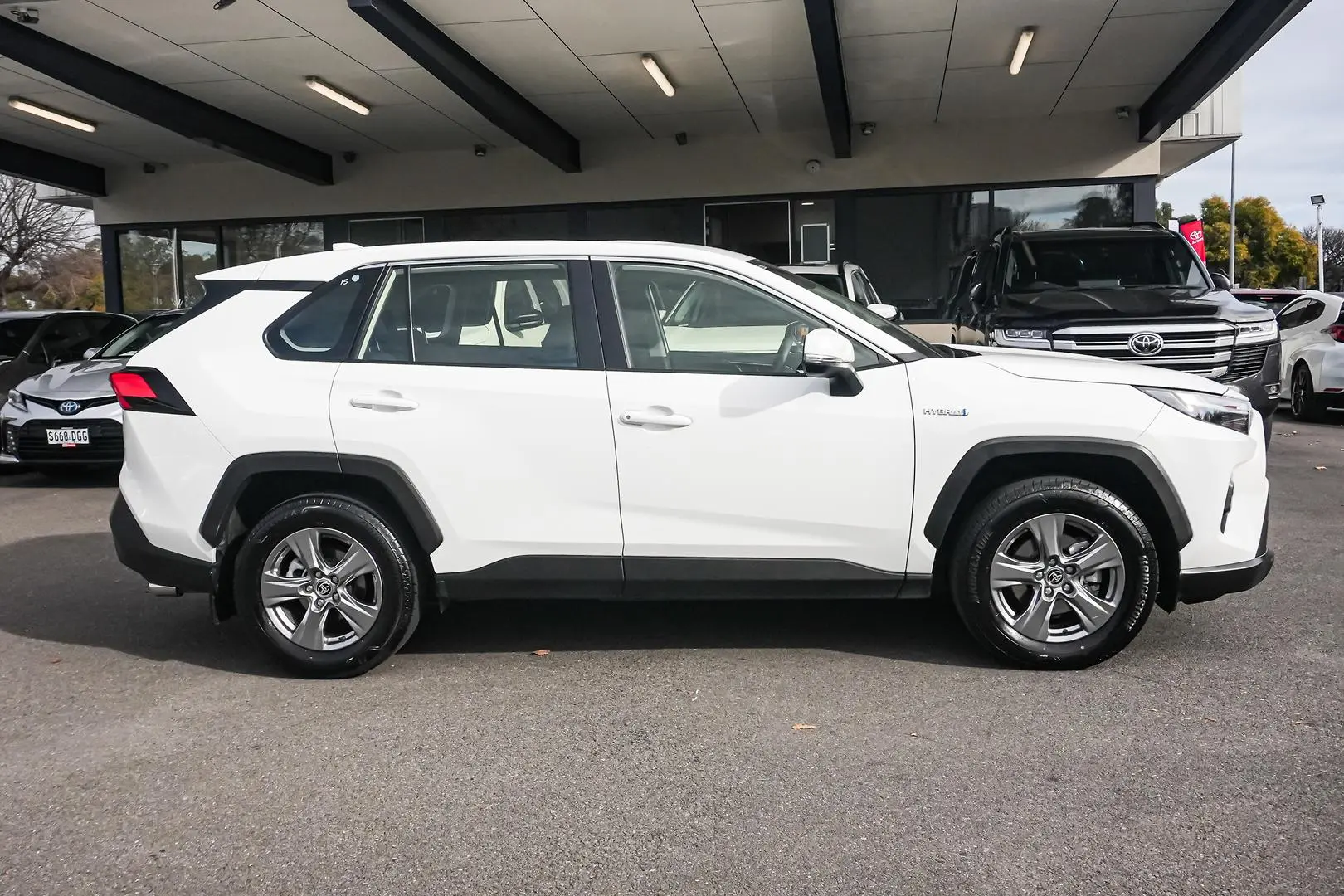 2023 Toyota RAV4 Gallery Image 3
