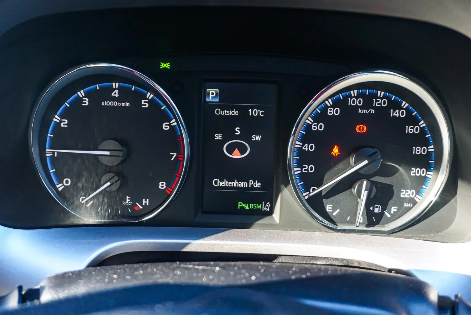 2017 Toyota RAV4 Gallery Image 16