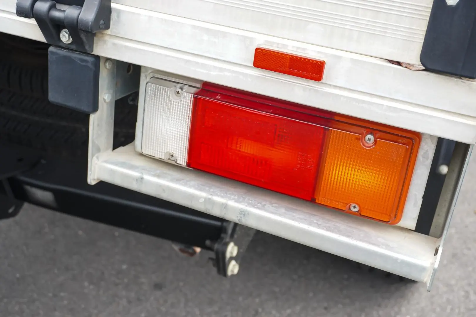 2023 Toyota Hilux Gallery Image 13