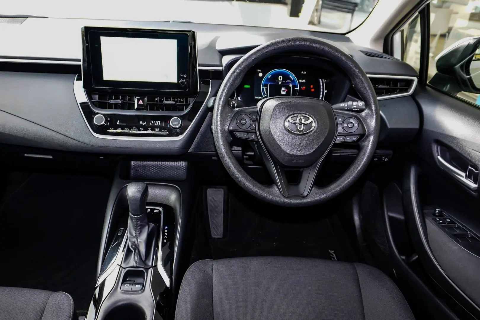 2023 Toyota Corolla Gallery Image 9